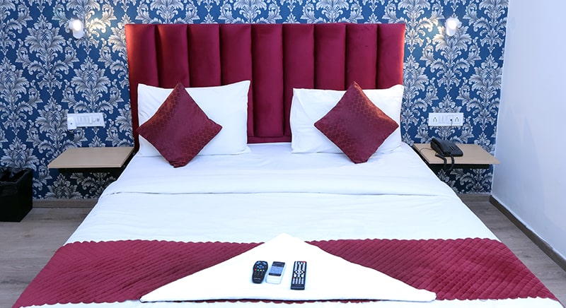 deluxe-room - Best Hotels in Dwarka