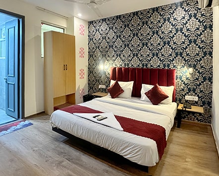 Hotels near Dwarka Sector 10 Metro Station, New Delhi